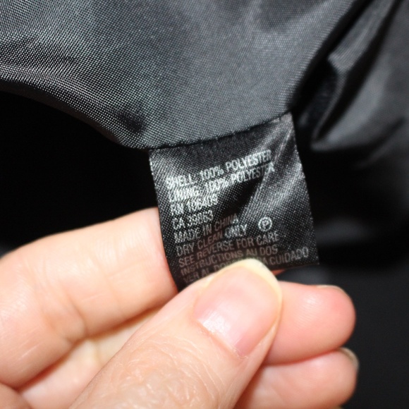 Tahari, one button black blazer size 8.       G - Picture 5 of 7